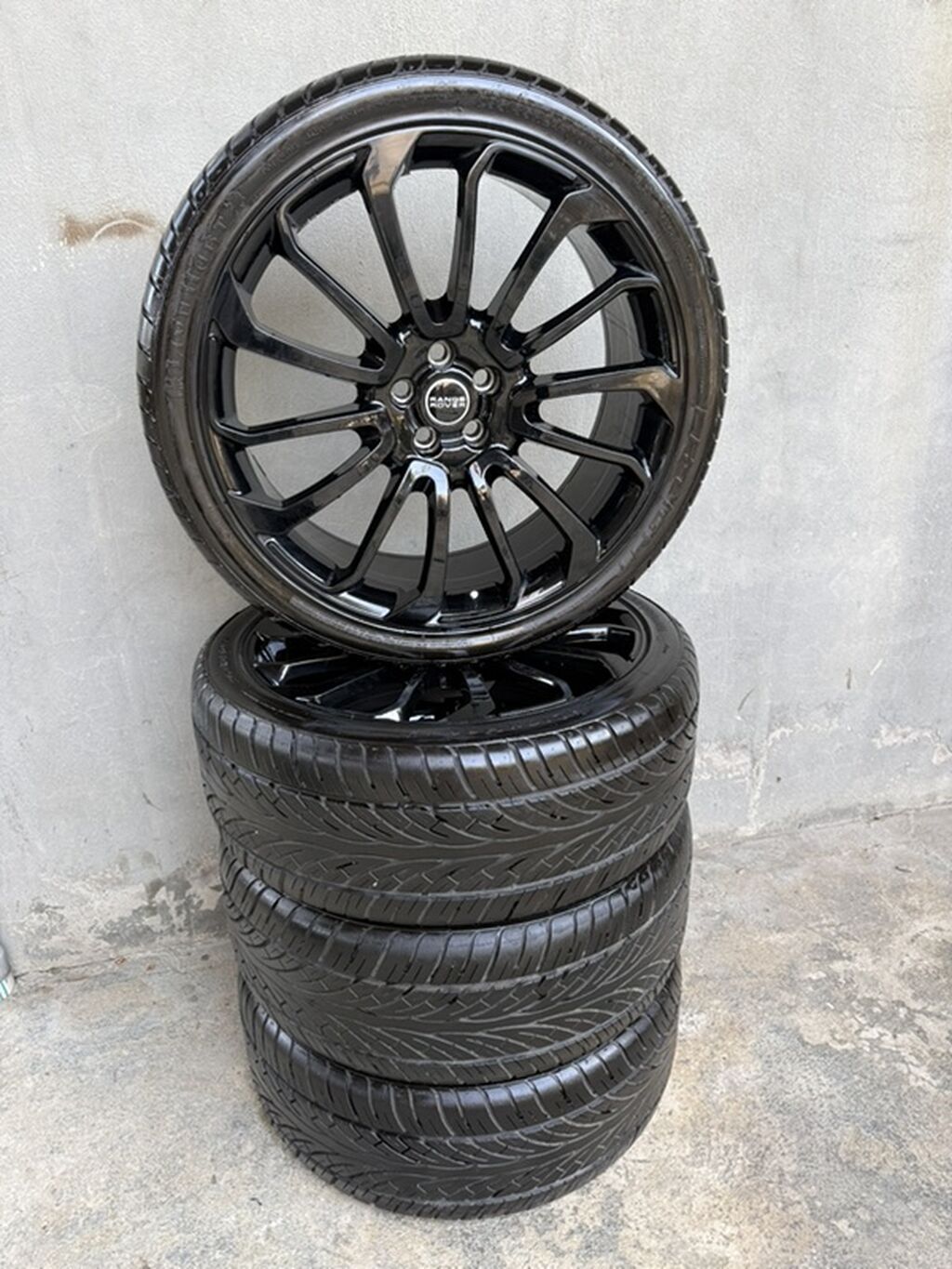 Range Rover üçün orijinal qara parıltılı disklər və şin komplekti - 4 — Diskləri, Qobu (2)