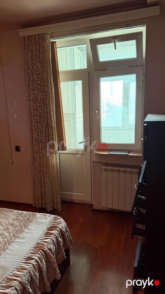 Satılır 2 otaqlı köhnə tikili 60 m² — Mənzil, Bakı (3)