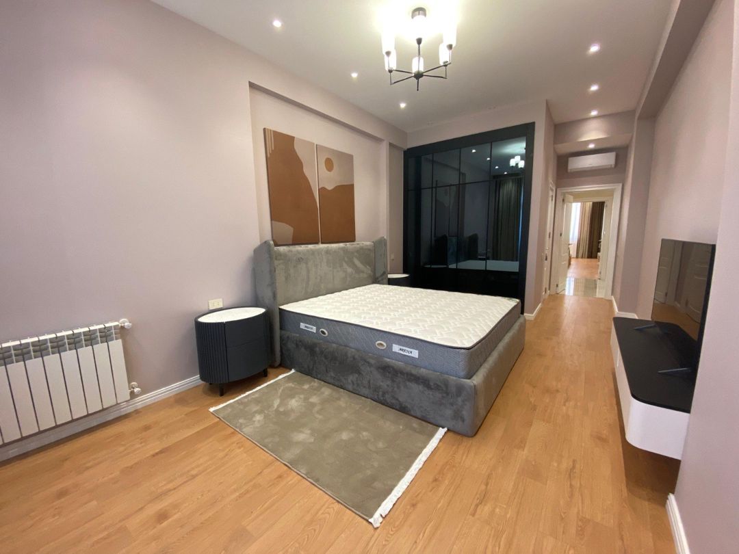 İcarəyə verilir 3 otaqlı yeni tikili 180 m² — Mənzil, Bakı (7)