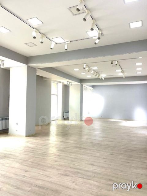 İcarəyə verilir obyekt 180 m²