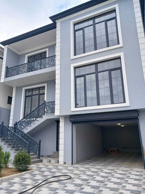 Satılır 5 otaqlı həyət evi/bağ evi 310 m² — Bakı