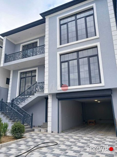 Satılır 5 otaqlı həyət evi/bağ evi 310 m²