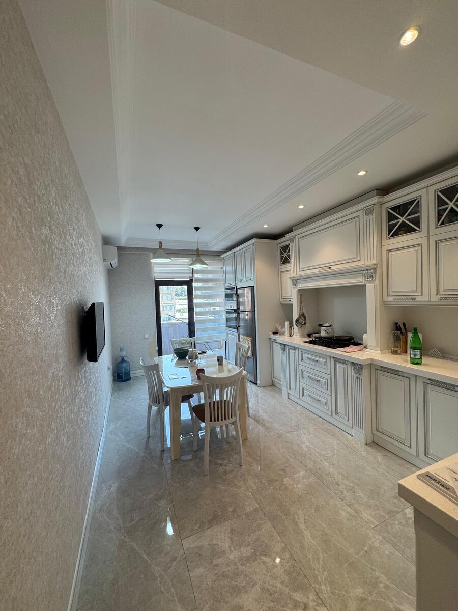 İcarəyə verilir 3 otaqlı yeni tikili 140 m² — Mənzil, Bakı (2)