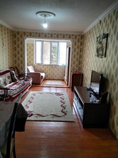 Satılır 2 otaqlı köhnə tikili 60 m² — Bakı