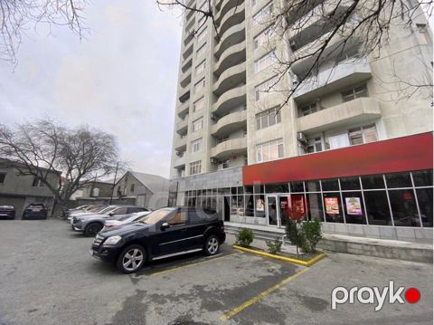 Satılır obyekt 1261 m²