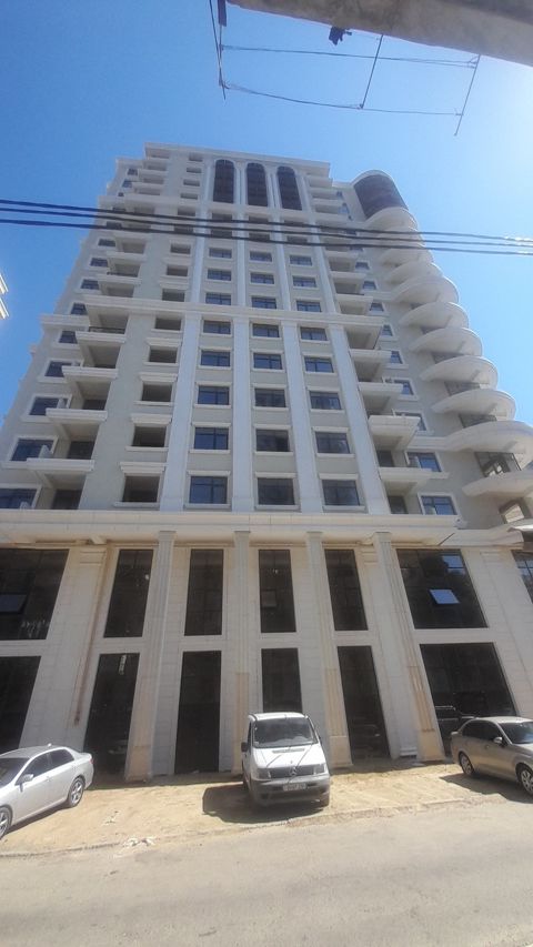 Satılır 3 otaqlı yeni tikili 144 m² — Bakı