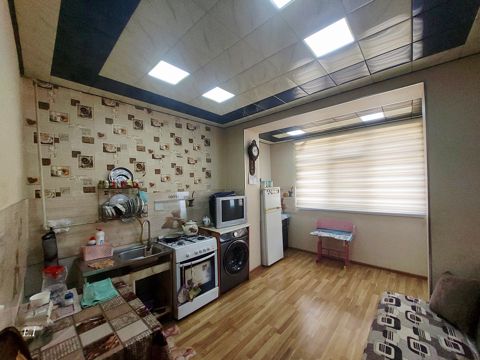 Satılır 3 otaqlı köhnə tikili 72 m² — Sumqayıt