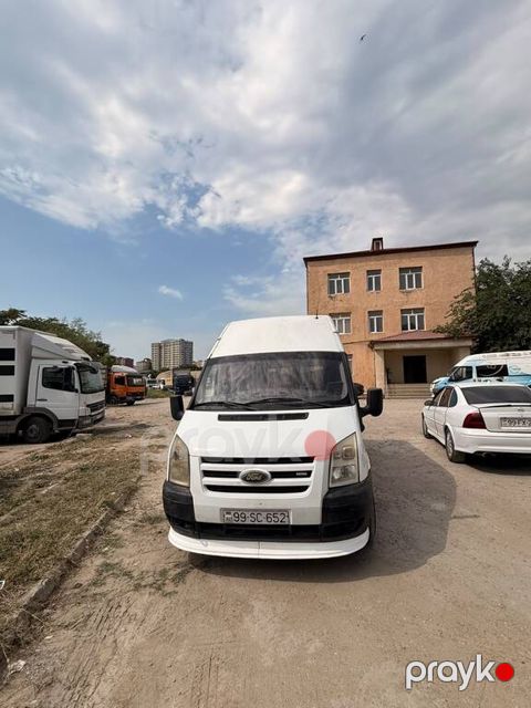 Ford Transit, 2.2 L, 2011 il, 300 000 km