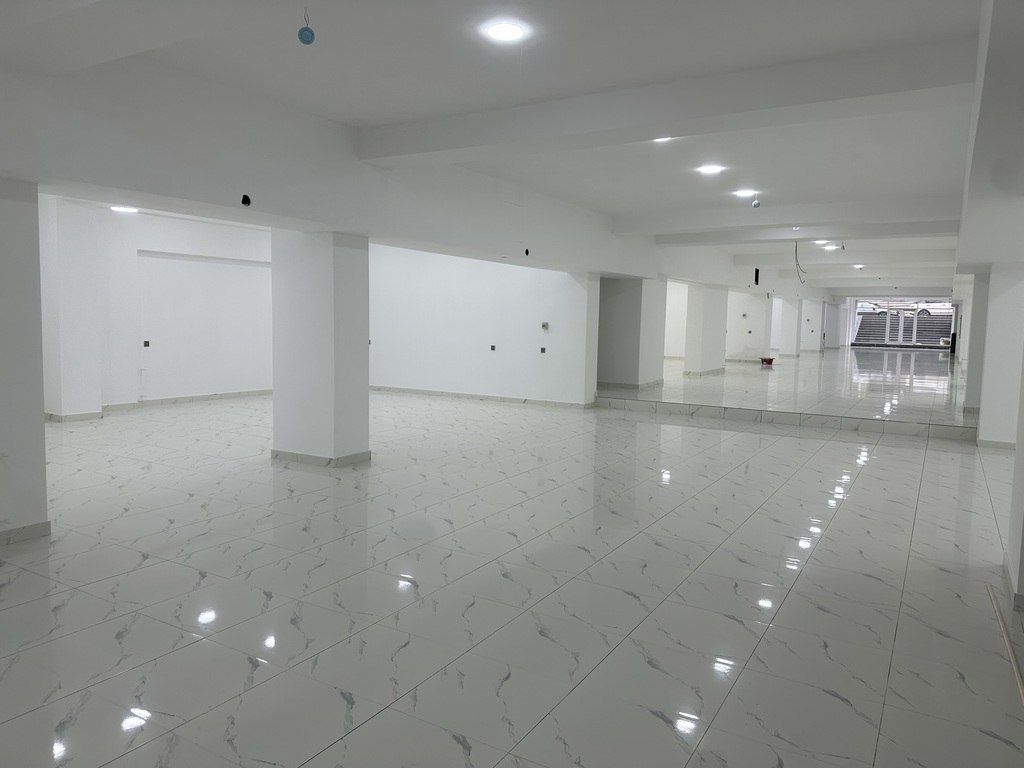 İcarəyə verilir obyekt 1198 m² — Əmlak, Bakı (3)