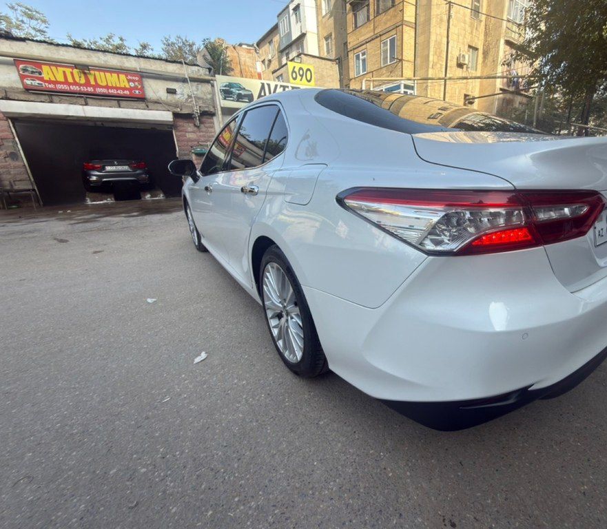 Toyota Camry, 2.5 L, 2018 il, 145 000 km — Avtomobillər, Bakı (3)
