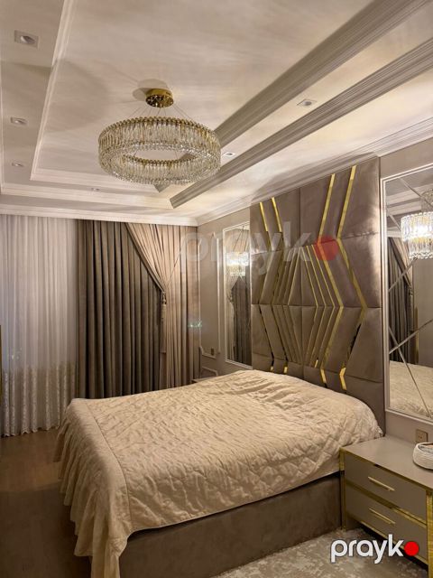Satılır 4 otaqlı yeni tikili 181 m²