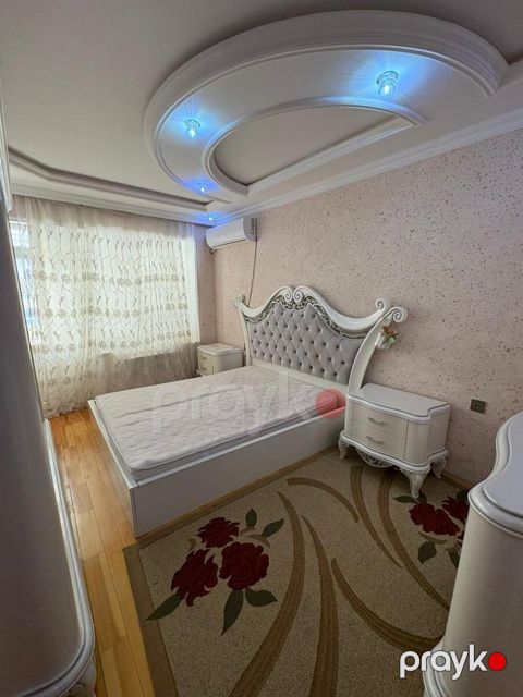 İcarəyə verilir 3 otaqlı yeni tikili 120 m²