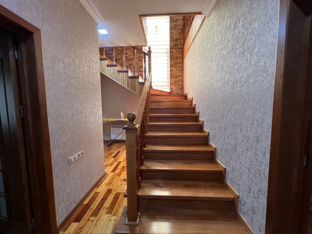 Satılır 6 otaqlı həyət evi/bağ evi 270 m² — Ev, villa, Bakı (11)
