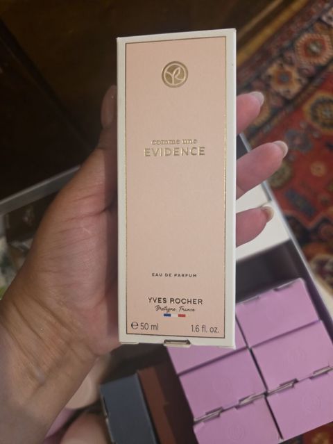 Yves Rocher Comme une Evidence Eau de Parfum – 50 ml (1.6 fl. oz.) — Bakı