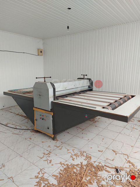 Karton qutuları istehsalı avadanlığı