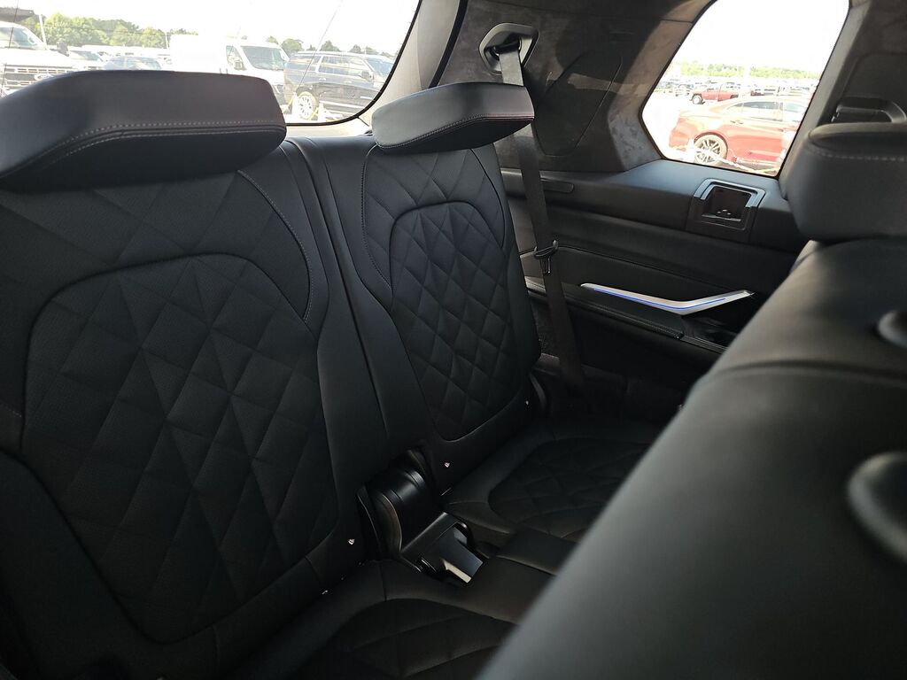 BMW X7, 3.0 L, 2026 il, 53 108 km — Avtomobillər (9)