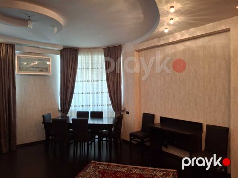 Satılır 4 otaqlı yeni tikili 160 m²