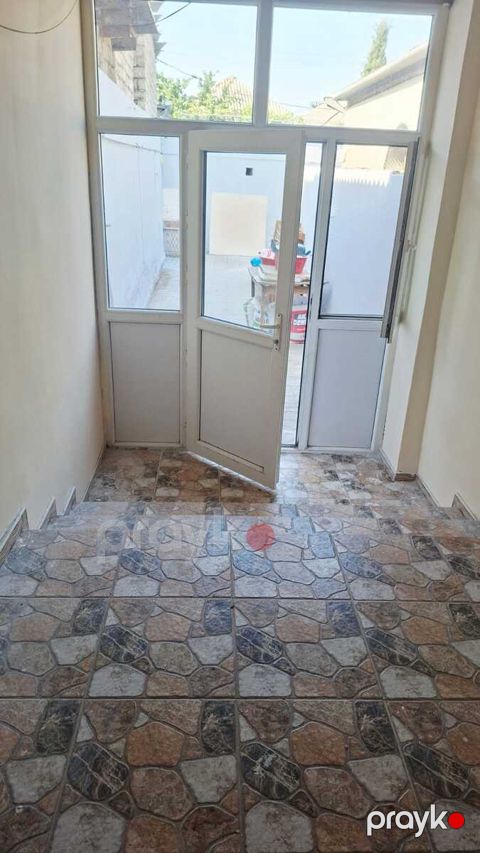 Satılır 3 otaqlı həyət evi/bağ evi 75 m²