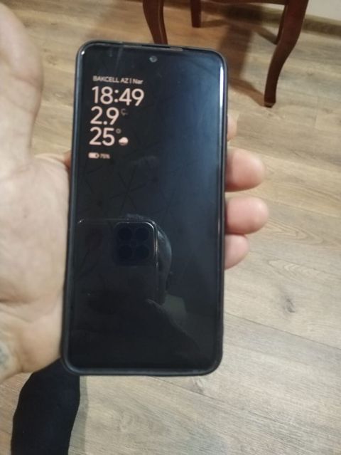 Redmi nor 11,öz telefonumdu .ustada olmayıb.karobka adapter var — Sumqayıt