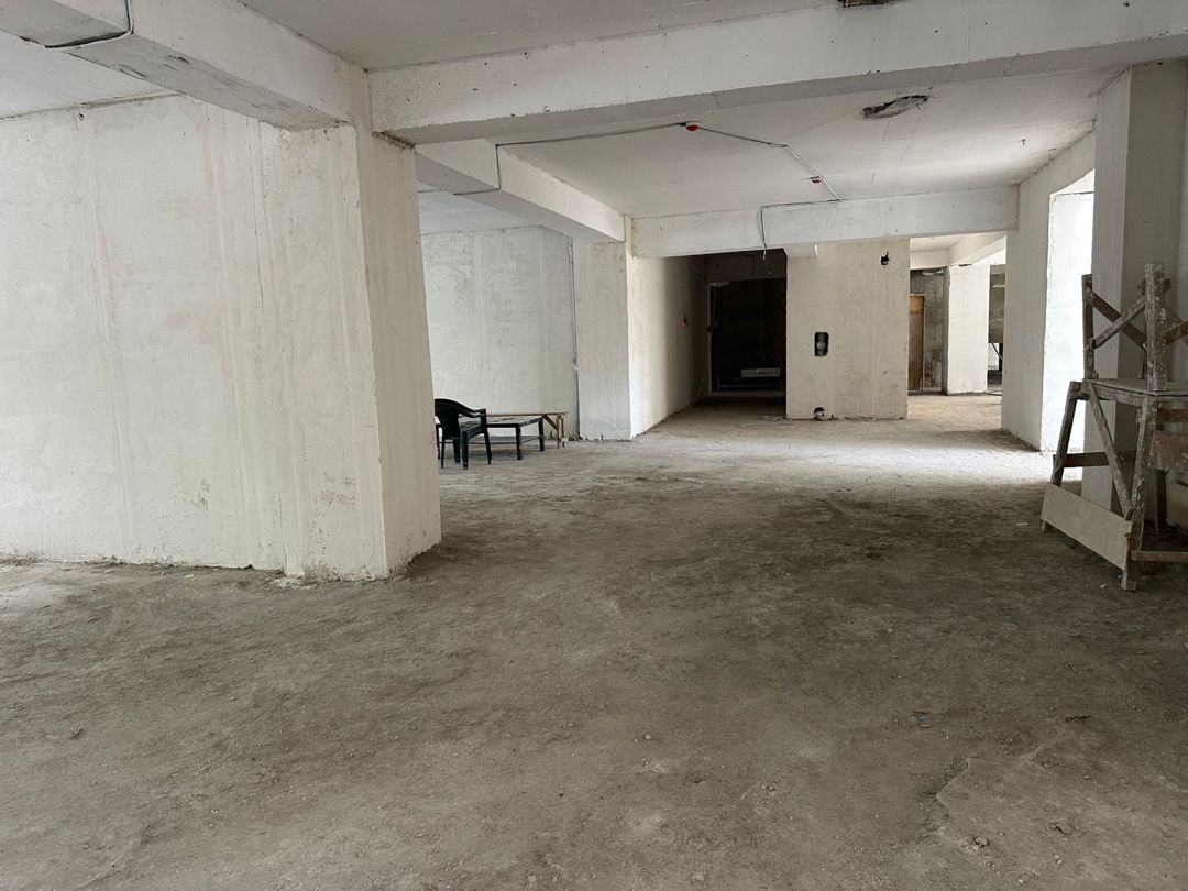 Satılır obyekt 1305.8 m² — Əmlak, Bakı (6)