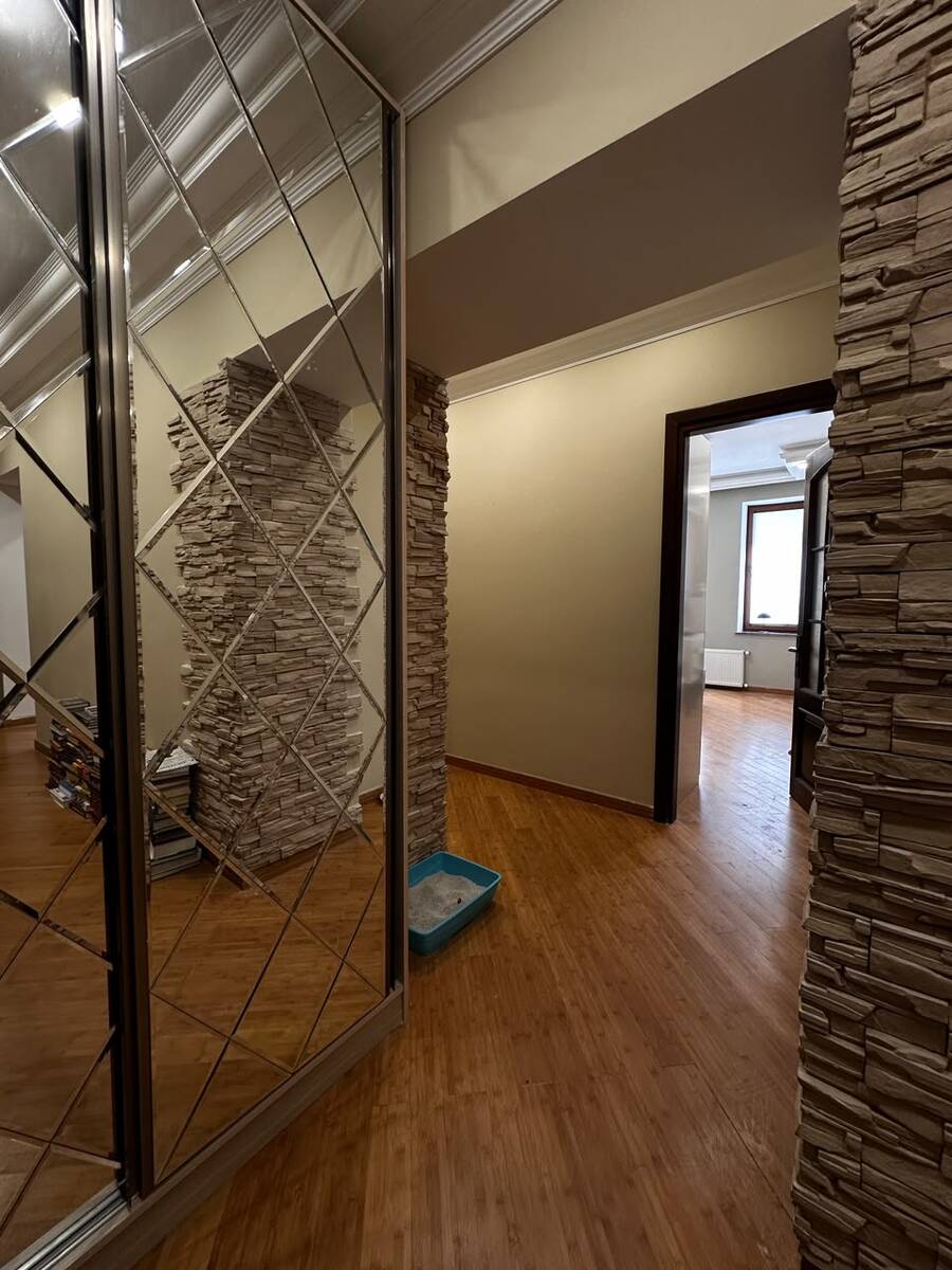 Satılır 3 otaqlı köhnə tikili 110 m² — Mənzil, Bakı (9)