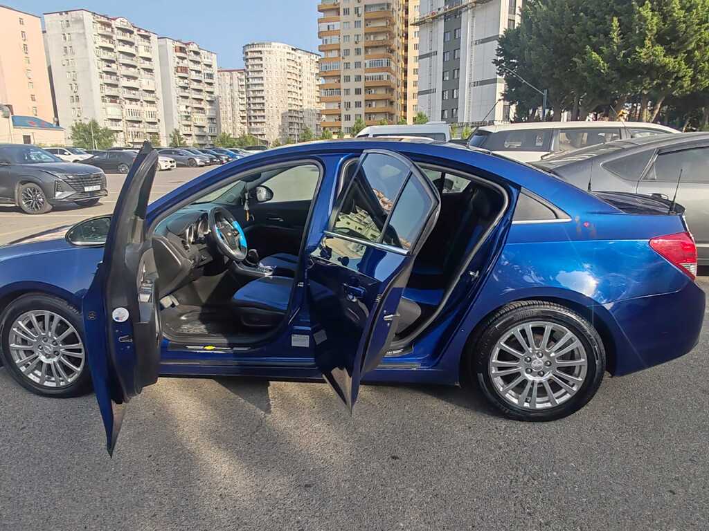 Chevrolet Cruze, 1.4 L, 2012 il, 283 000 km — Avtomobillər, Bakı (4)