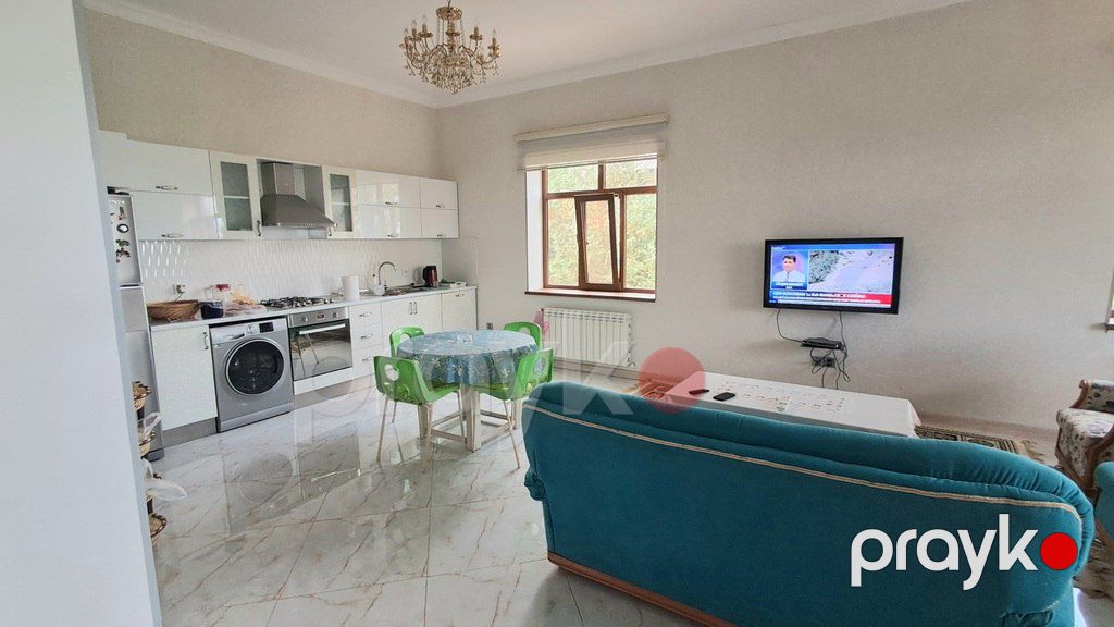 Satılır 4 otaqlı həyət evi/bağ evi 200 m² — Ev, villa, Quba (9)