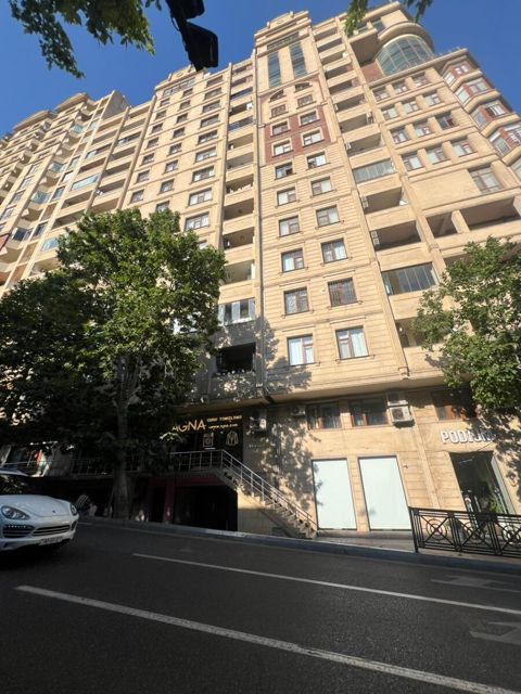 İcarəyə verilir obyekt 300 m² — Bakı