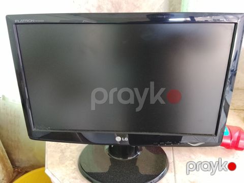 LG Flatron W1943SS-PF monitor - Ekran diaqonali: 18.5" (geniş format — Bakı