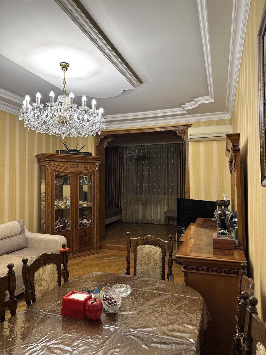 Satılır 3 otaqlı köhnə tikili 73 m² — Mənzil, Bakı (2)