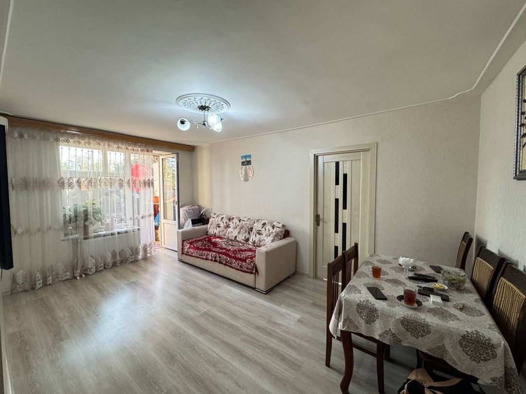 Satılır 2 otaqlı köhnə tikili 55 m² — Mənzil, Bakı