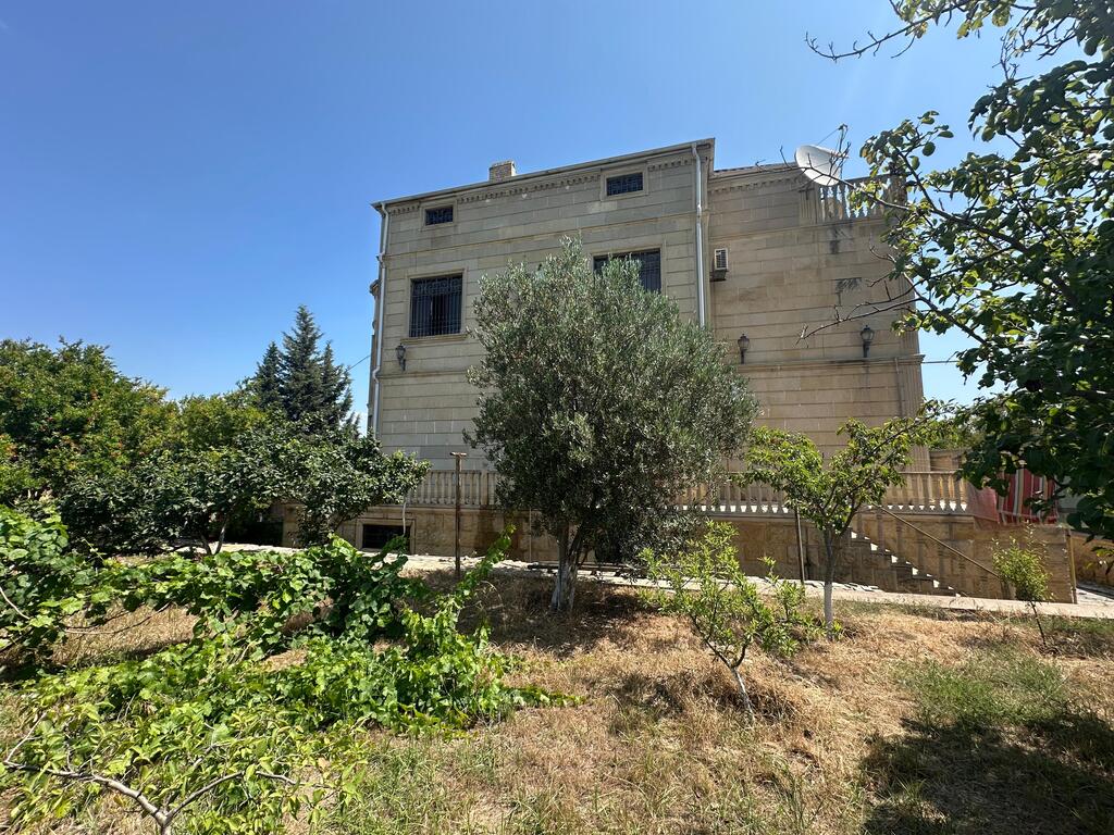 Satılır 10 otaqlı həyət evi/bağ evi 650 m² — Ev, villa, Bakı (3)