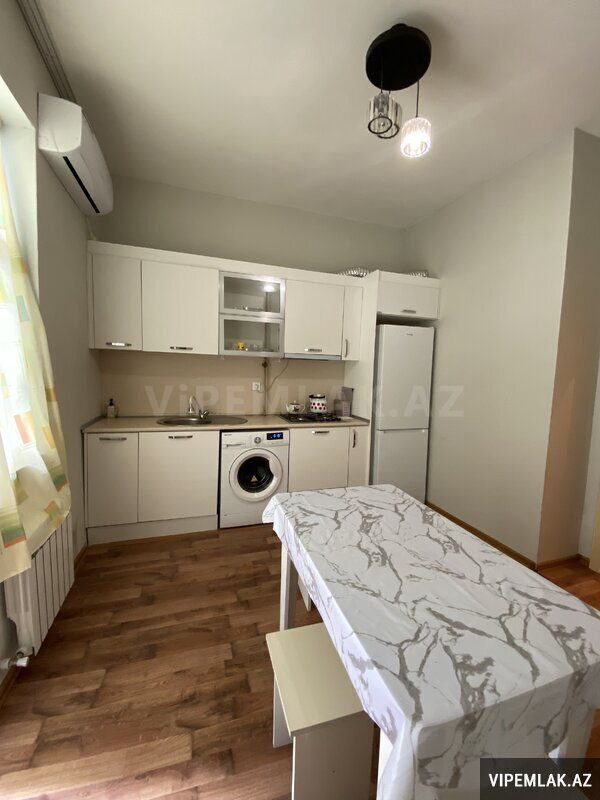 Xətai rayonunda 1 otaqlı Yeni tikili Kirayə verilir, 80 m² — Mənzil, Bakı (5)