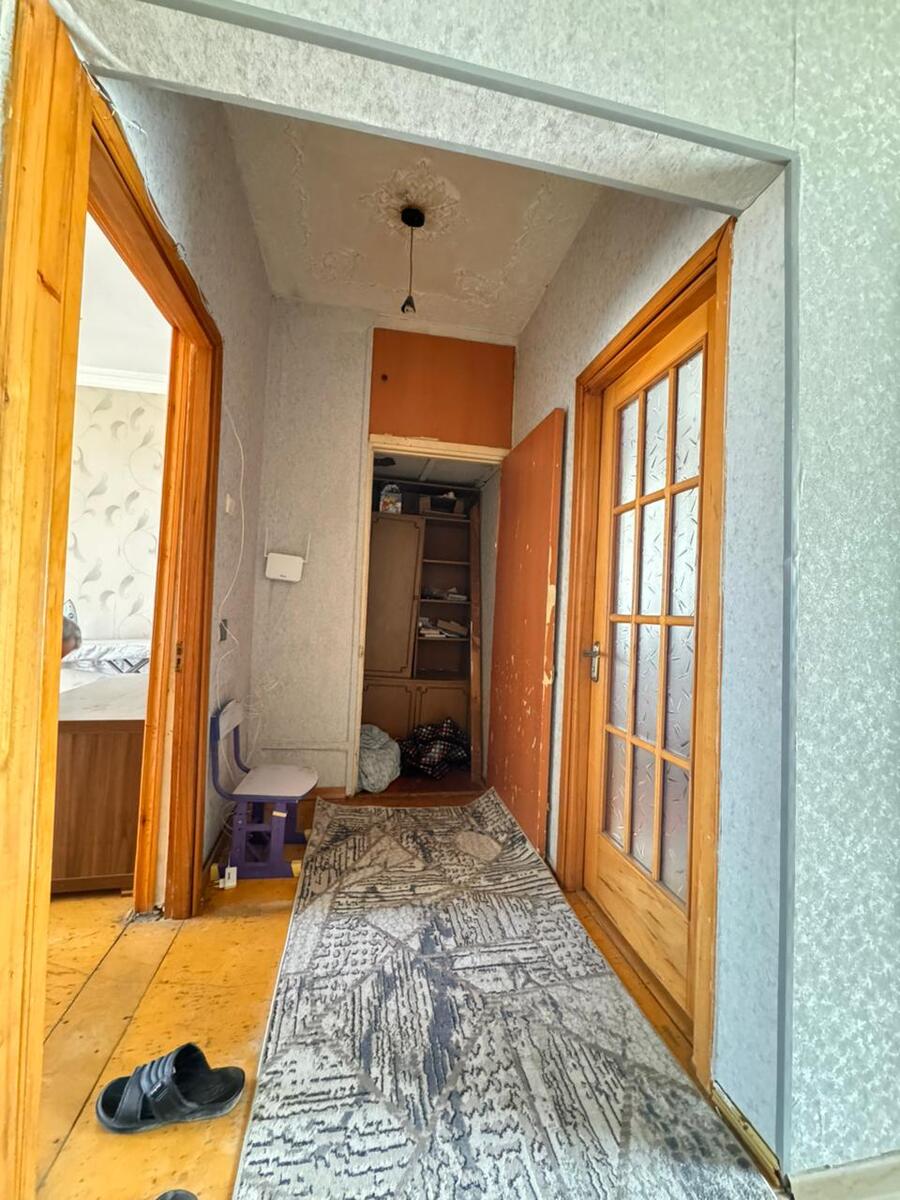 Satılır 2 otaqlı köhnə tikili 65 m² — Mənzil, Bakı (8)