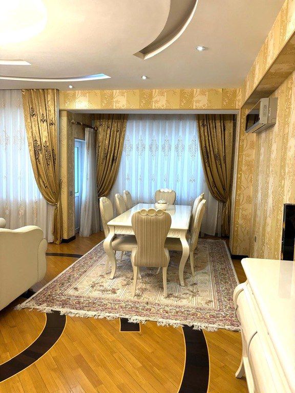 Satılır 5 otaqlı yeni tikili 228 m² — Mənzil, Bakı (3)