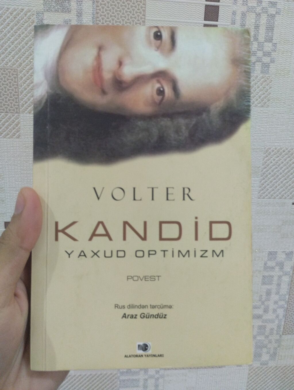 Məhsul: Kitab – “Kandīd, yaxud Optimizm” (povest) Müəllif: Volter — Kitablar, Masazır