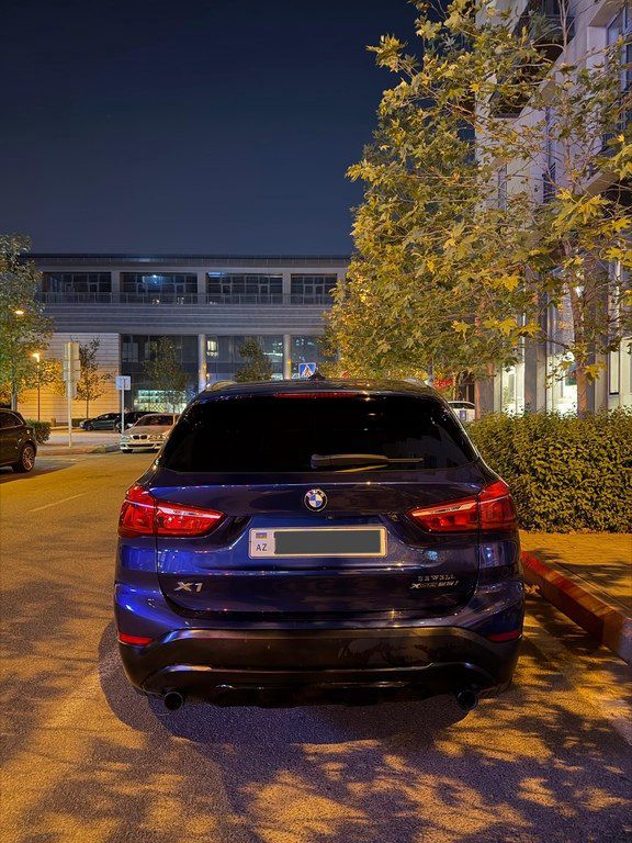 BMW X1, 2.0 L, 2018 il, 93 600 km — Avtomobillər, Bakı (2)