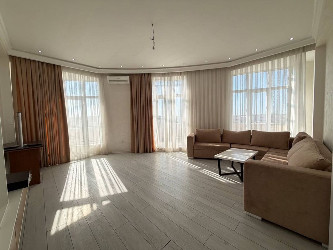 Satılır 3 otaqlı yeni tikili 145 m² — Mənzil, Bakı (8)