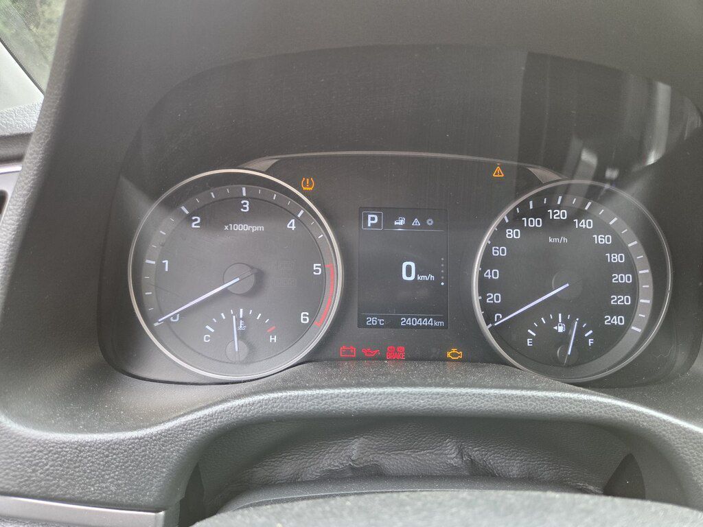 Hyundai Avante, 1.6 L, 2016 il, 240 000 km — Avtomobillər, Sumqayıt (12)