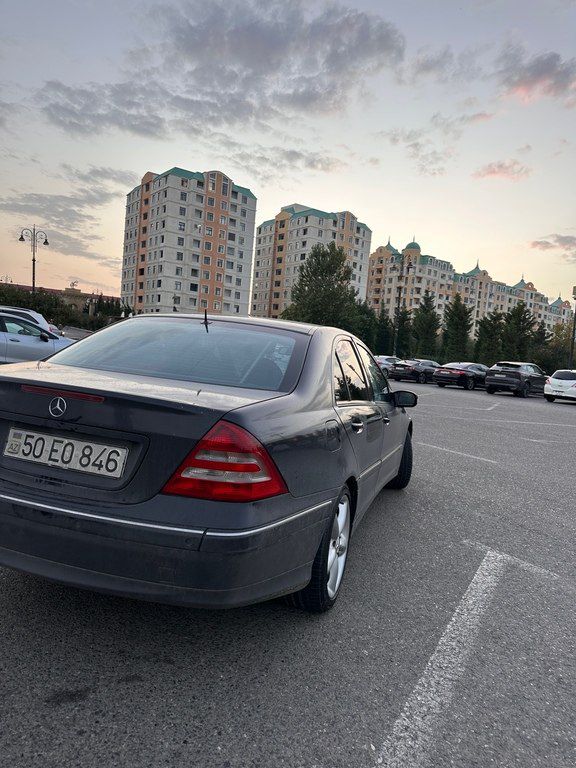 Mercedes C 230, 2.3 L, 2005 il, 360 000 km — Avtomobillər, Sumqayıt (5)