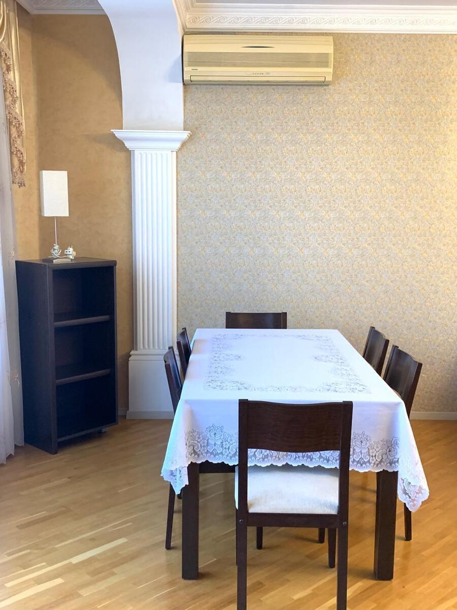 İcarəyə verilir 3 otaqlı yeni tikili 150 m² — Mənzil, Bakı (12)