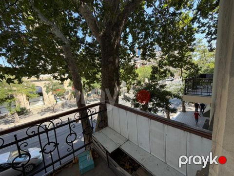 Satılır 2 otaqlı köhnə tikili 55 m²