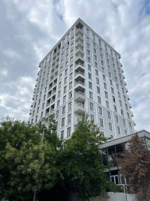 Satılır 2 otaqlı yeni tikili 82 m² — Bakı