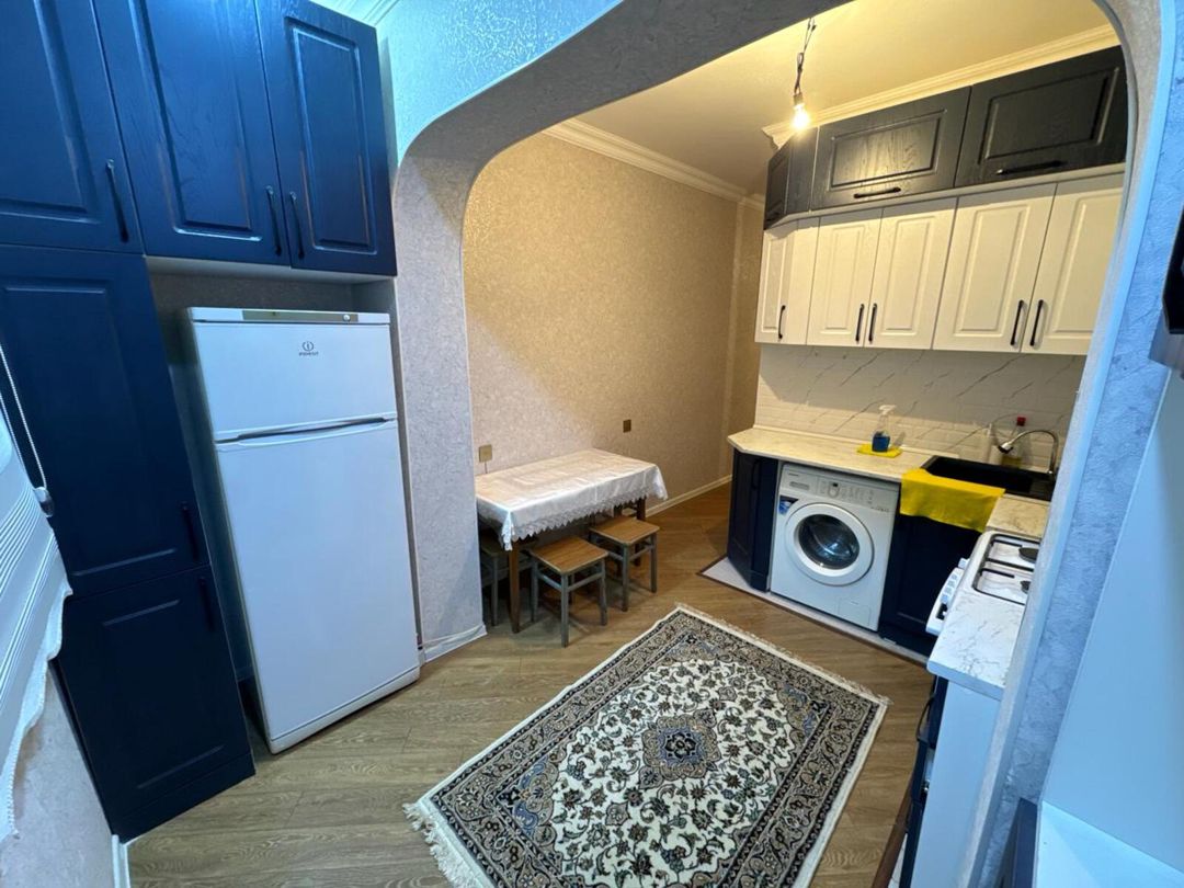 2-otaqlı mənzil kirayə verilir, 8 Noyabr pr., 60 m² — Mənzil, Bakı (9)