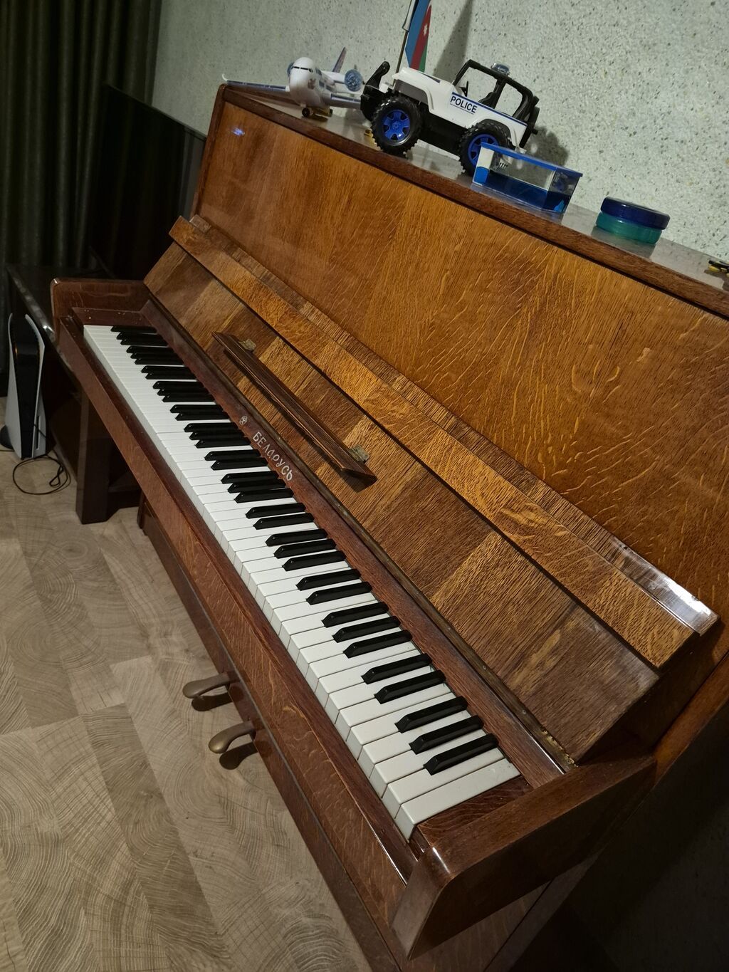 Piano, Belarus, Akustik, İşlənmiş — Pianino və digər klaviş alətləri, Bakı