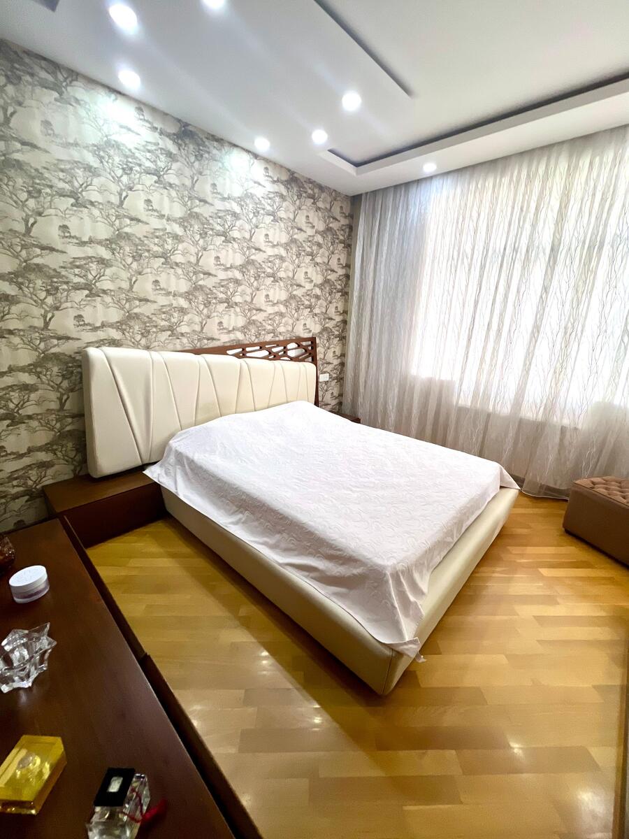 Satılır 3 otaqlı yeni tikili 120 m² — Mənzil, Bakı (10)