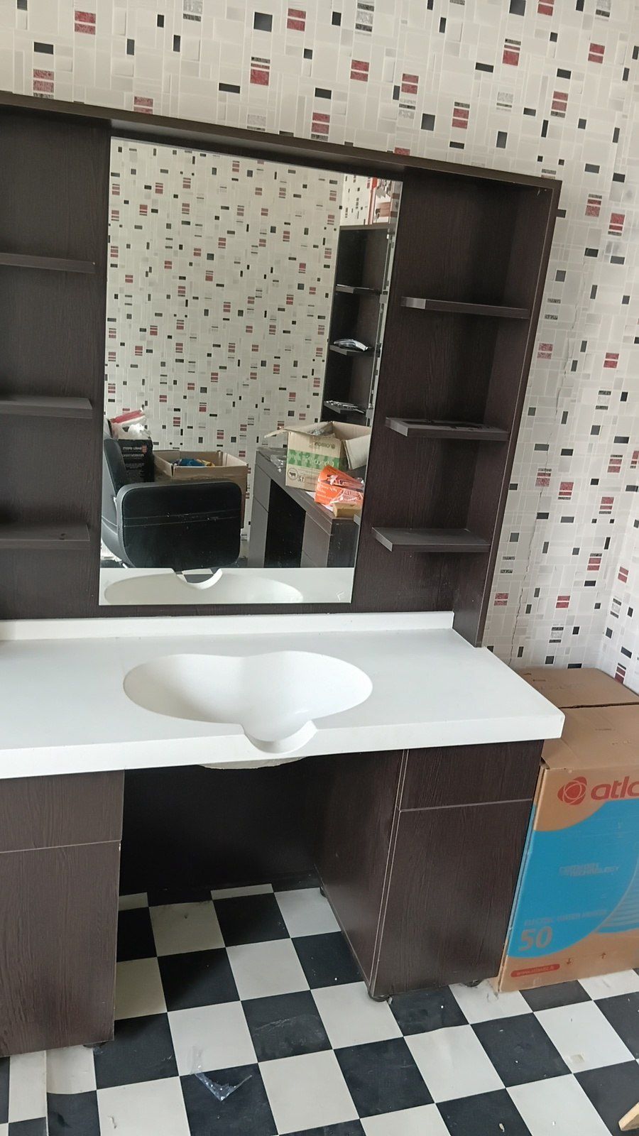 Bərbər çanaqı — Biznes və avadanlıq, Xırdalan (2)