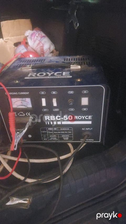 Royce RBC-50 avtomobil akkumulyatoru üçün şarj qurğusu - Brend/model