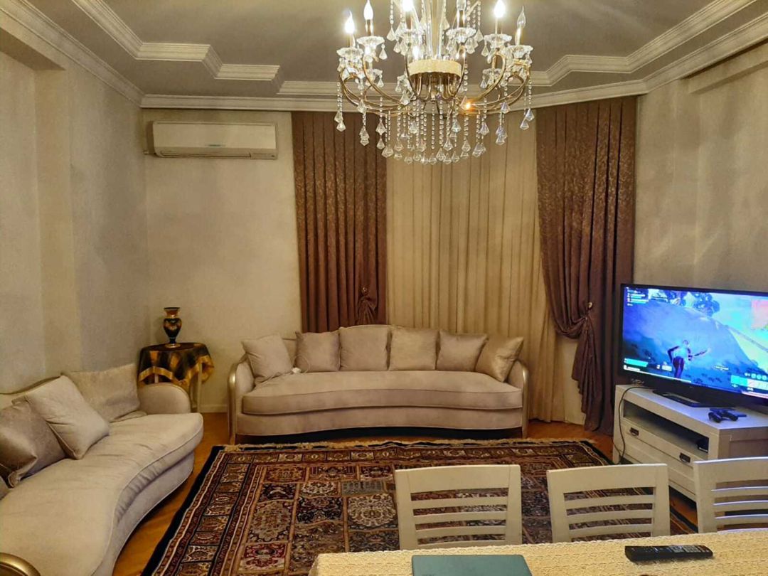Satılır 3 otaqlı yeni tikili 130 m² — Mənzil, Bakı (5)