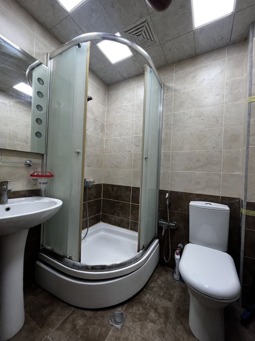 İcarəyə verilir 2 otaqlı köhnə tikili 55 m² — Mənzil, Bakı (7)
